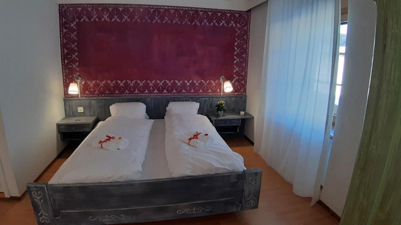 Hotel Post Cunter Biancardi Savognin Exteriör bild