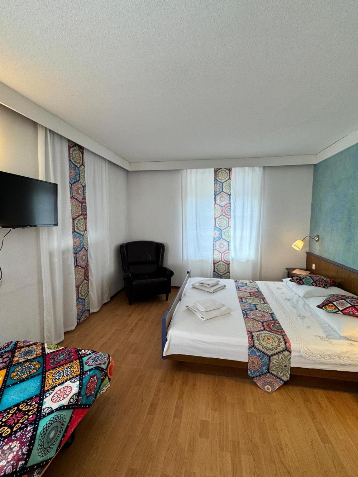 Hotel Post Cunter Biancardi Savognin Exteriör bild